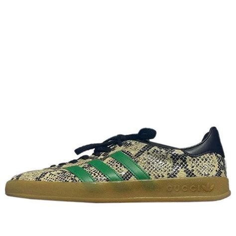 gazelle Gucci python print